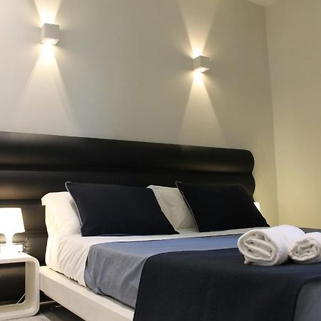 רומא Little Rose Lodge מראה חיצוני תמונה