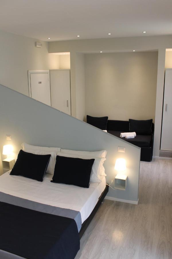 רומא Little Rose Lodge מראה חיצוני תמונה